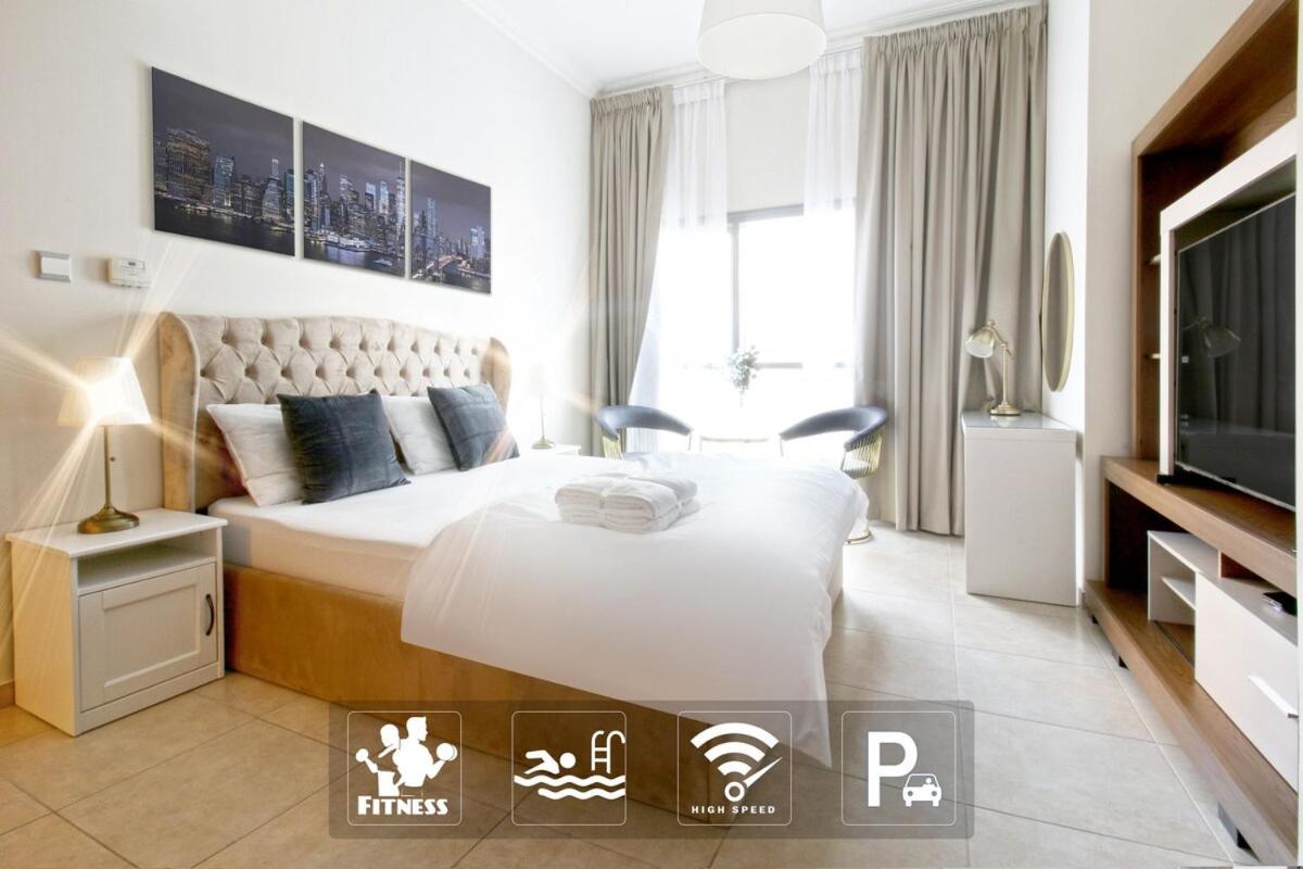 Appartement Near And Metro In Marina Z1003 Dubai